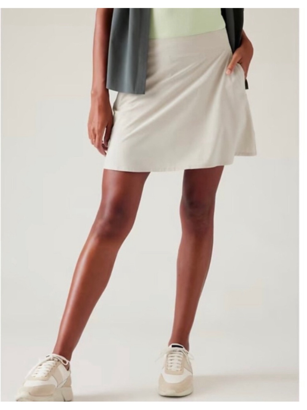 Women's Athleta Brooklyn Heights High Rise Skort Size 8 Beige